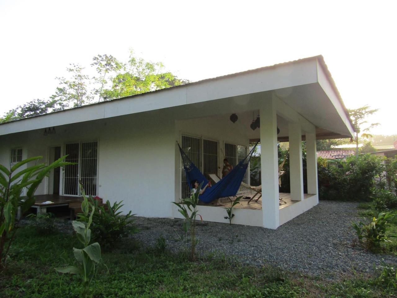 Pineapple House Manzanillo Βίλα Εξωτερικό φωτογραφία