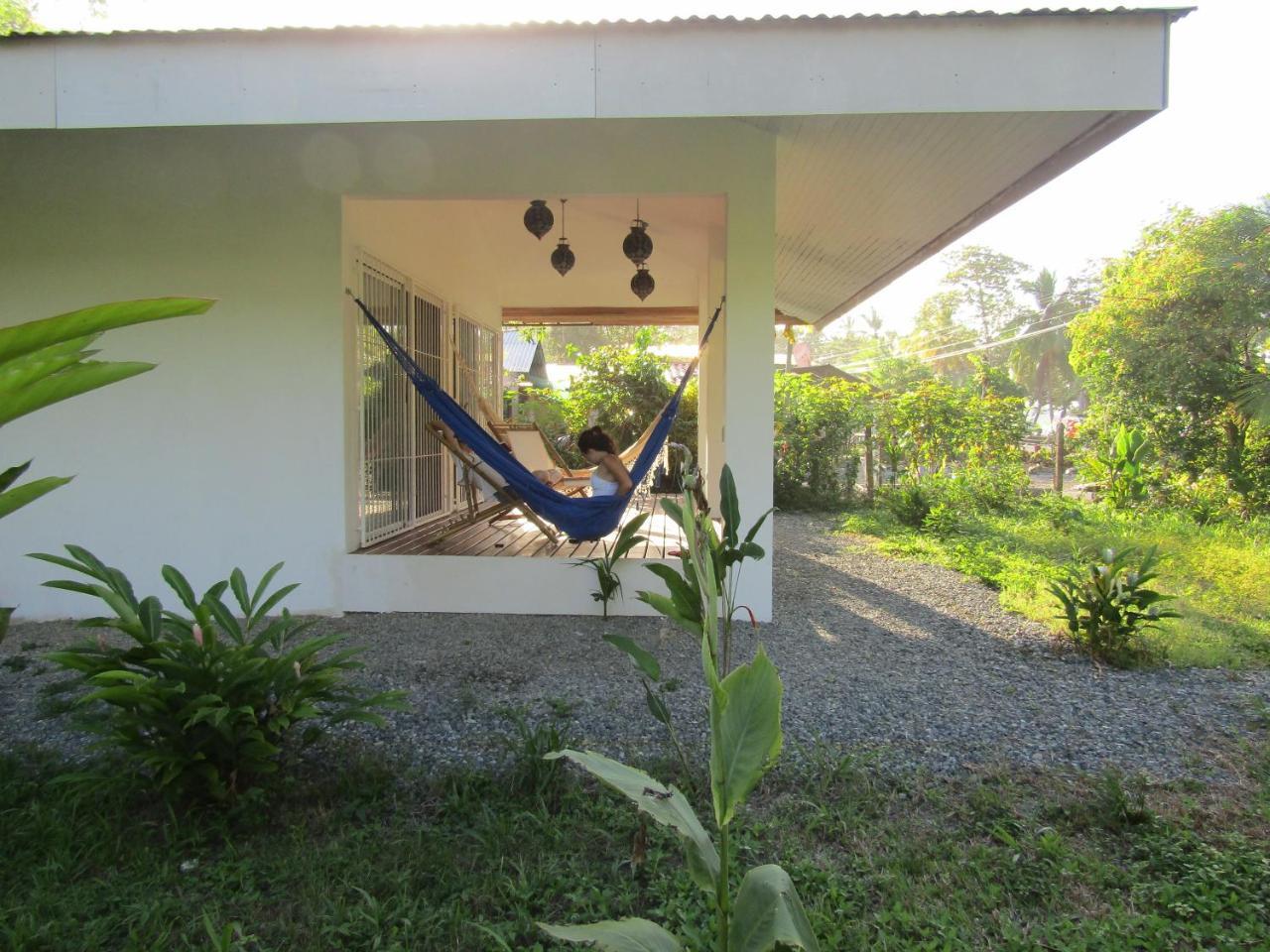 Pineapple House Manzanillo Βίλα Εξωτερικό φωτογραφία